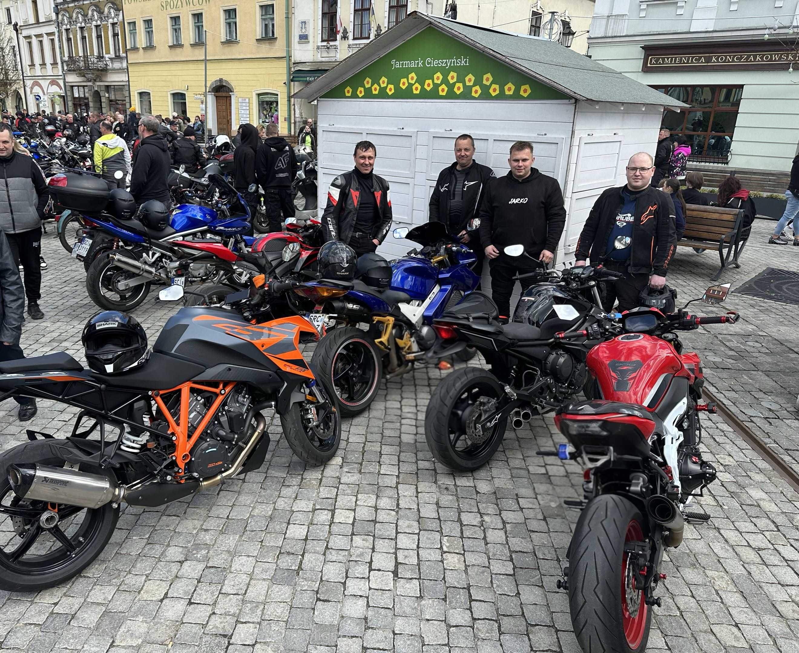 Wspólny wyjazd motocyklowy grupy regionalnej MotoHub – Małopolska